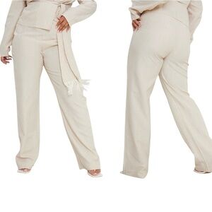 Pretty Little Thing NWT Beige Woven Straight Leg High Rise Trouser Pants Size 22